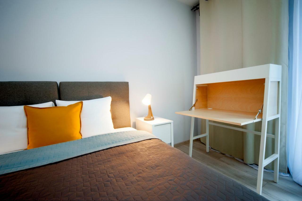 Very Berry - Maratonska 3 - Business Apartment, Garden, Check In 24H Poznań Esterno foto